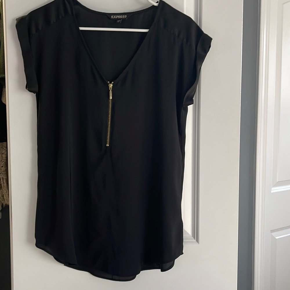 Express top with gold zipper - size small